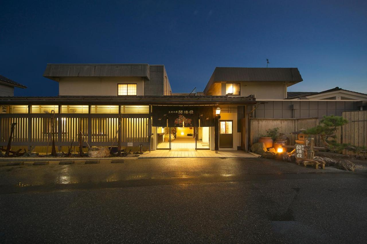 黒潮の宿 臨海荘 -Kuroshio No Yado Rinkaisou- Katsuura  Exterior foto