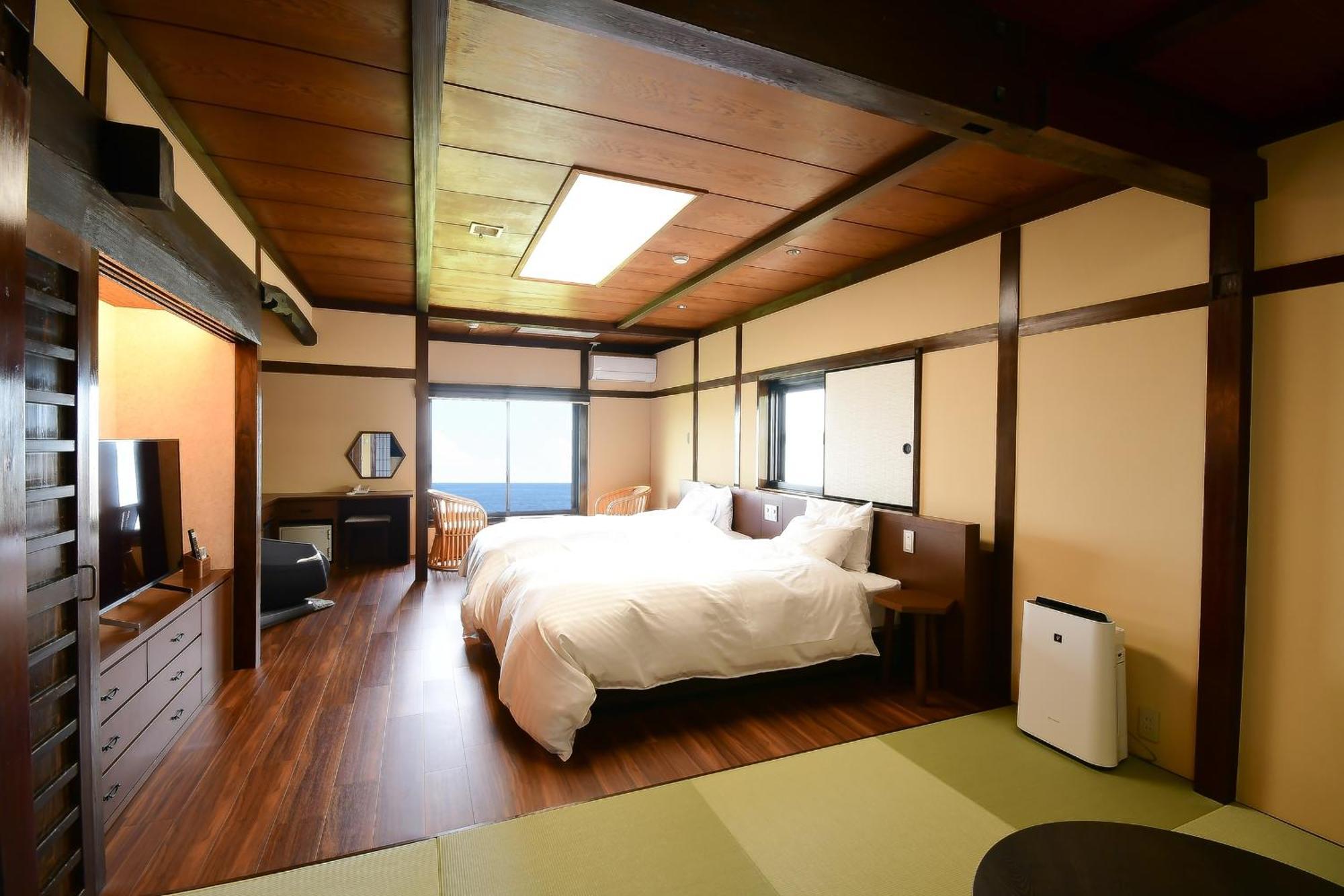 黒潮の宿 臨海荘 -Kuroshio No Yado Rinkaisou- Katsuura  Exterior foto