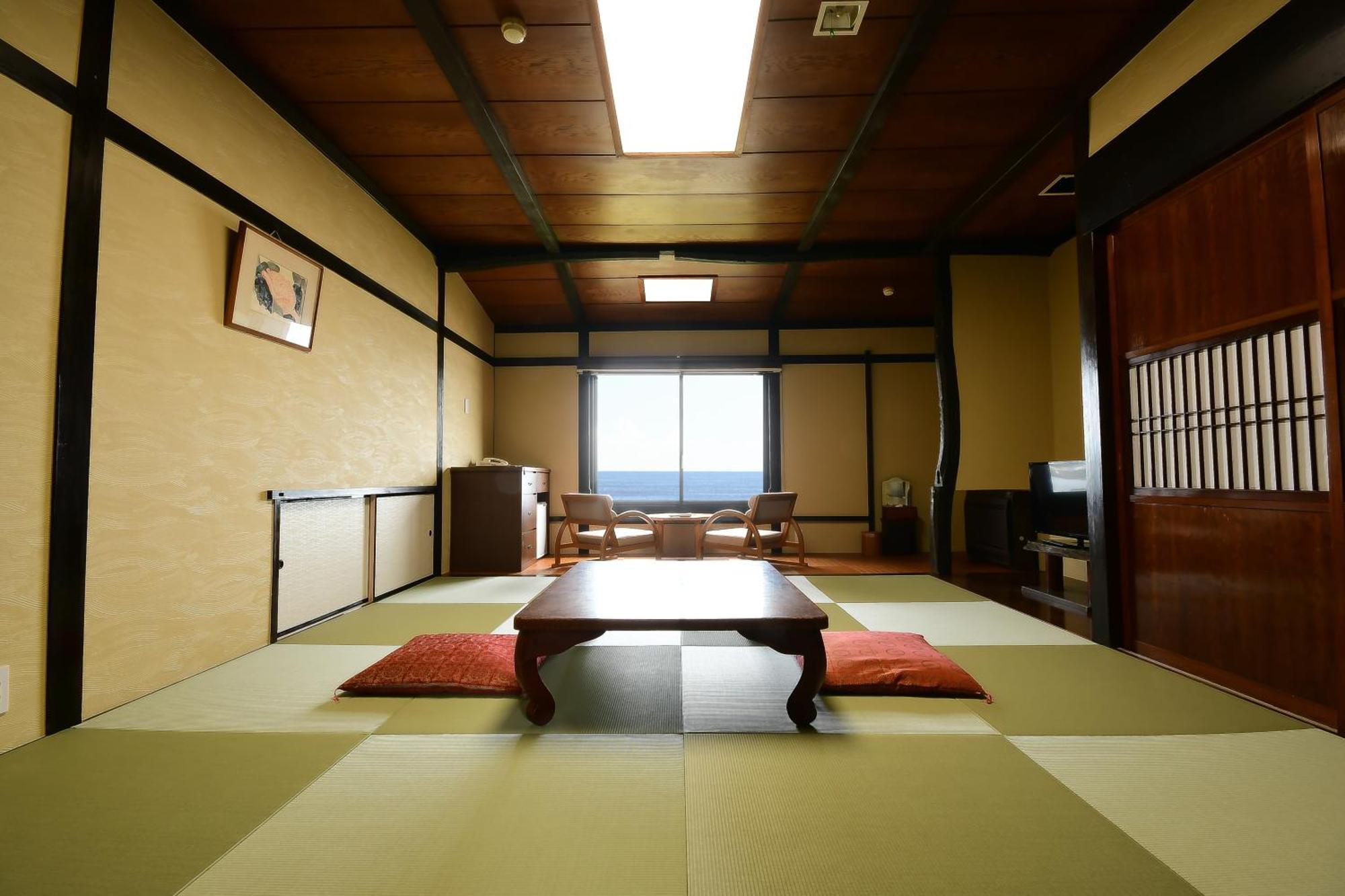 黒潮の宿 臨海荘 -Kuroshio No Yado Rinkaisou- Katsuura  Exterior foto